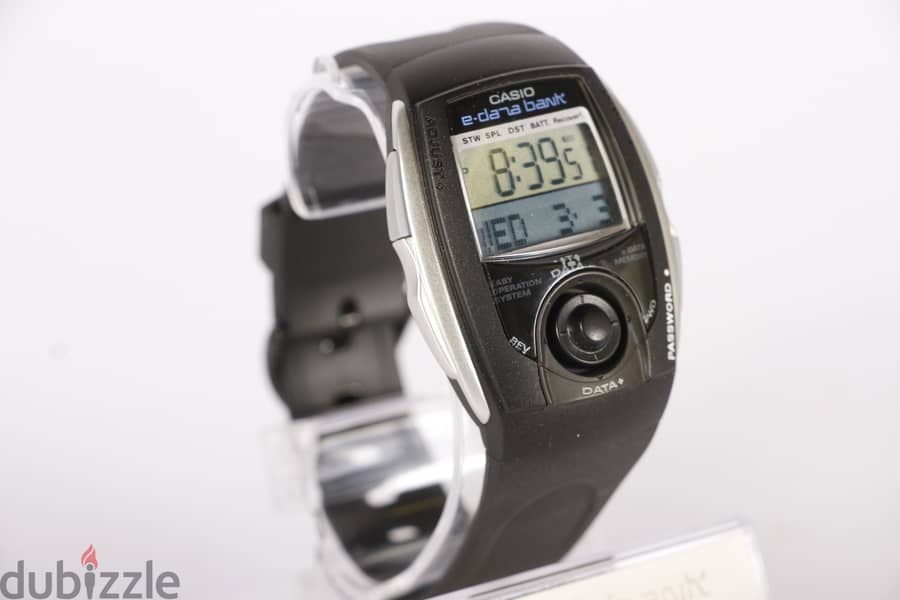 ساعة يد رقمية ماركة (Casio) تايلندى ضد المياة جديدة بالعلبة لم تستخدم 0