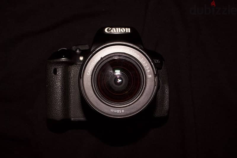 canon 700D 0