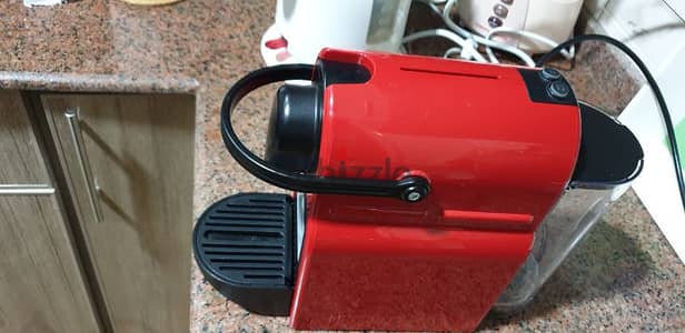 nespresso inissia red color ماكينة نسبريسو كبسولات