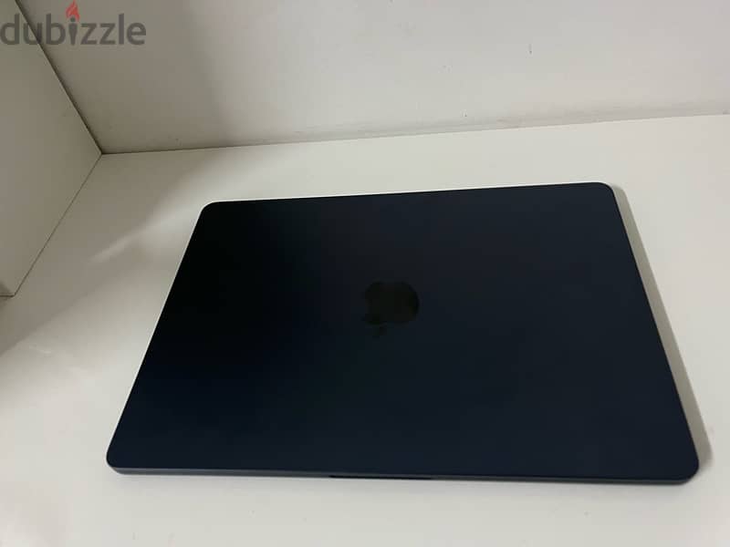 macbook air m2 13.6” in midnight. OPENED - BARELY USED 2