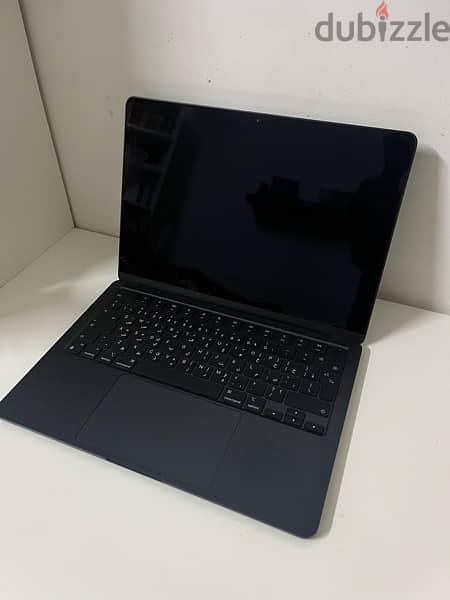 macbook air m2 13.6” in midnight. OPENED - BARELY USED 12