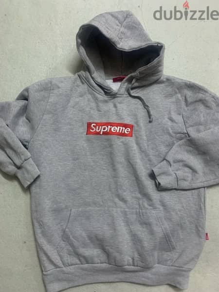 supreme  Hoodie size L 0