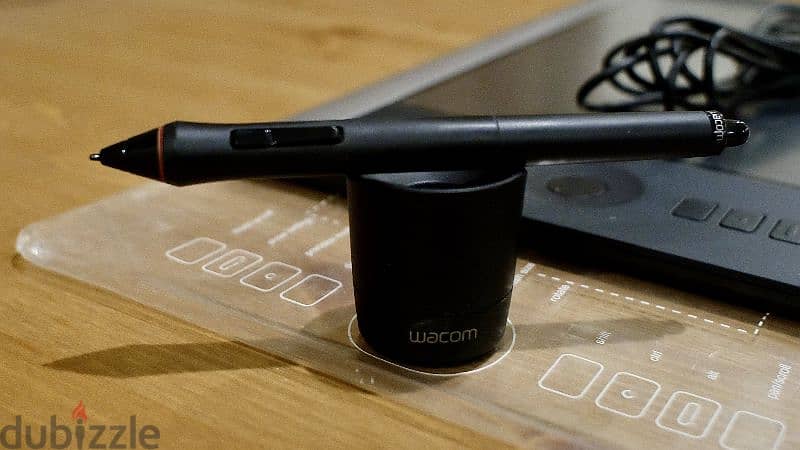 Wacom Intuos Pro Special Edition (Medium) + Wireless Module 5