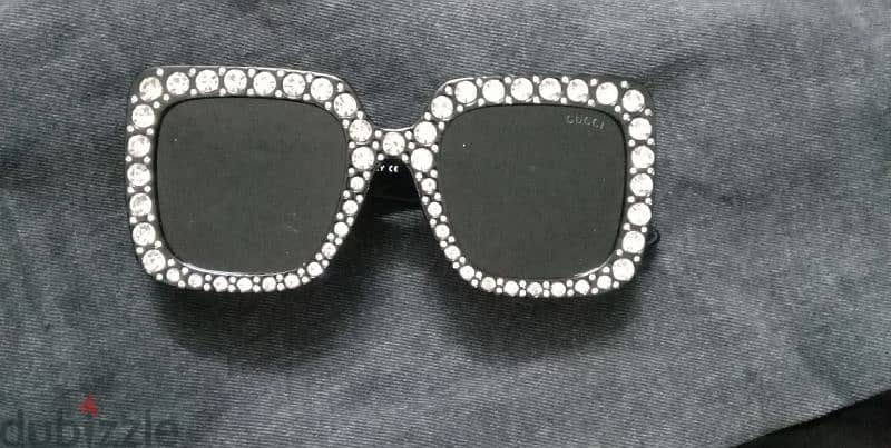 نظارة جوتشي حريمي اصليي 0
