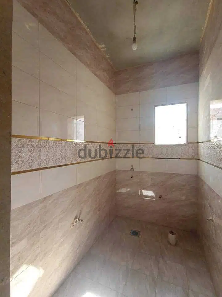 Ceramic Installation Technician65565461358337127