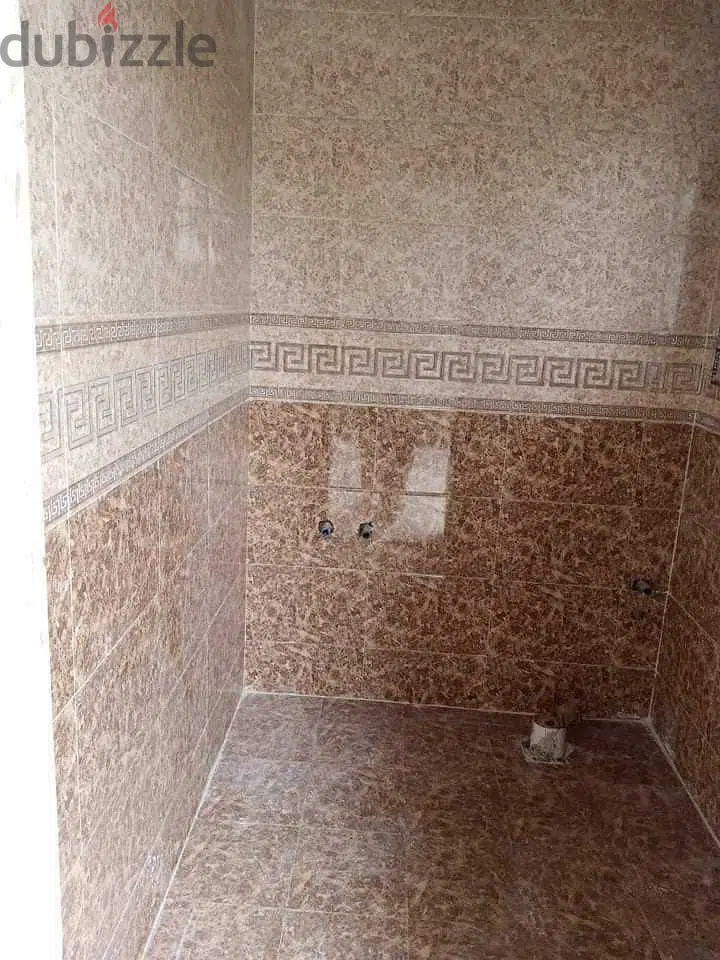 Ceramic Installation Technician655654613583371212