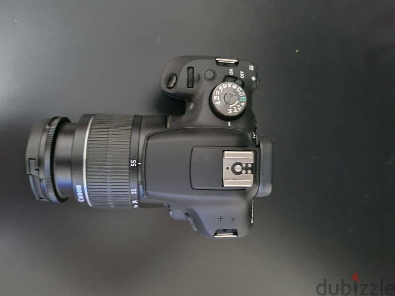 Camera Canon D2000 zoom 18-55, used 2 times only as brand new. 1