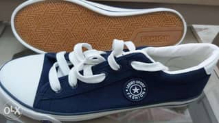 *** Casual shoes, D. blue, 44, new *** 0