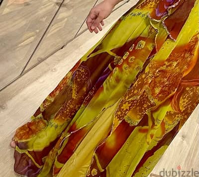 فستان سوارية لبس مرة واحدة بس