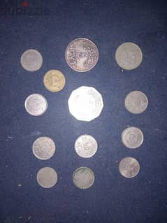 لعشاق جمع العملات العربية القديمة من مقتنياتي الخاصة عدد ١٣ عملة 0