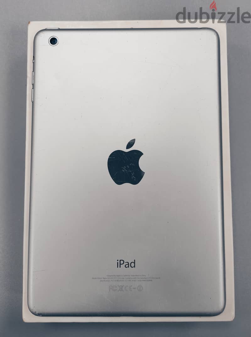 Apple iPad Air 9.7" 16GB Space Gray 3