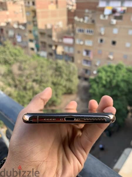 IPHONE XS MAX 256 G 4