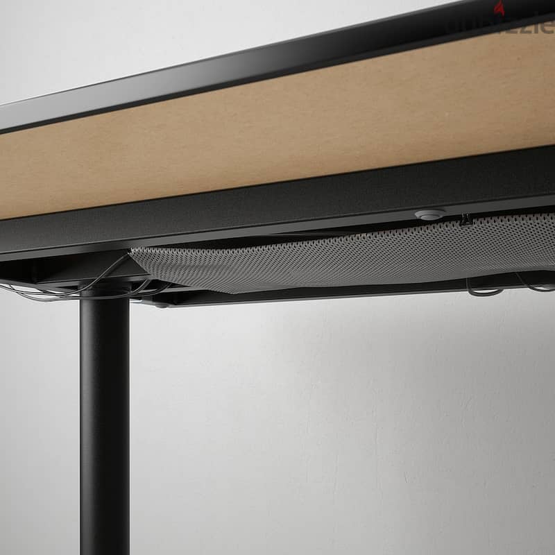 Ikea Bekant Black Office Desk 160x80cm with gray screens 3