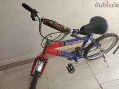 دراجه ثنائية العجلات مستعمله استعمال خفيف مثل الجديده 0