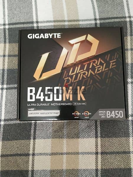 Gigabyte B450M-K  (NEW) 0