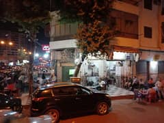 قهوه علي شارع شبرا أمام محطه المترو 0