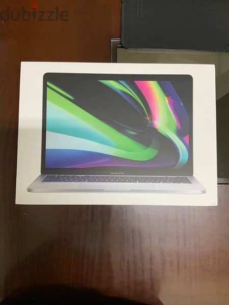 MacBook  pro m1 2020   ( Like New ) 8