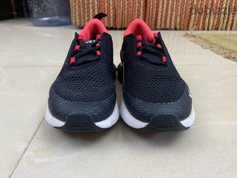Nike Air Max 27C Red, White and Black Size 35 Without Box Used. 4