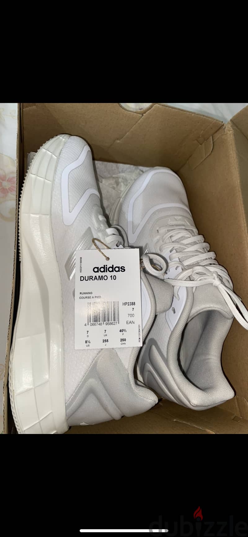 كوتشي اديداس مقاس 40 new adidas's shoes size 1