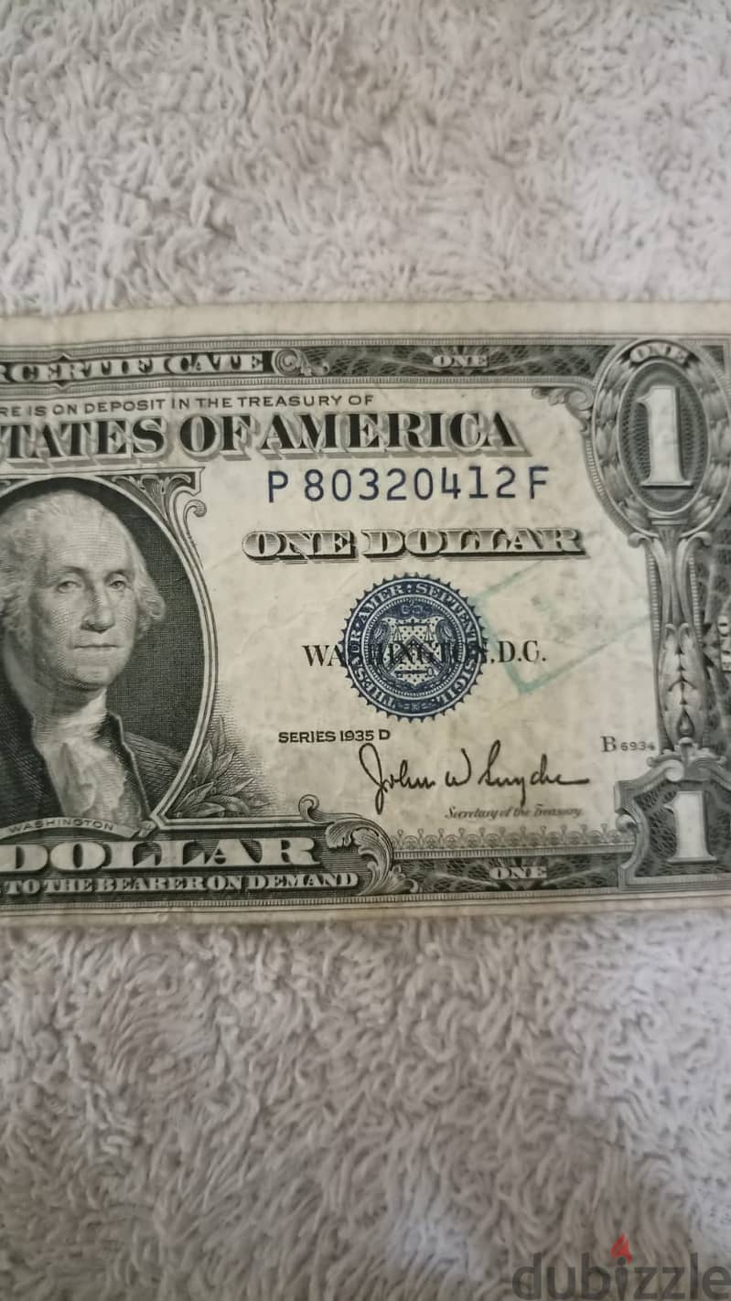دولار قديم اصدار 1935 بحالته 1