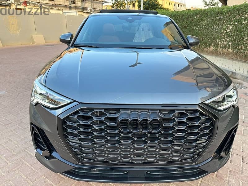 Audi Q3 2024 Black edition  Sport back Slineاعلى فئه وكيل لم ترخص 0