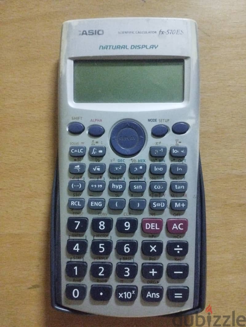 آلة حاسبة Casio موديل fx-570 ES 0