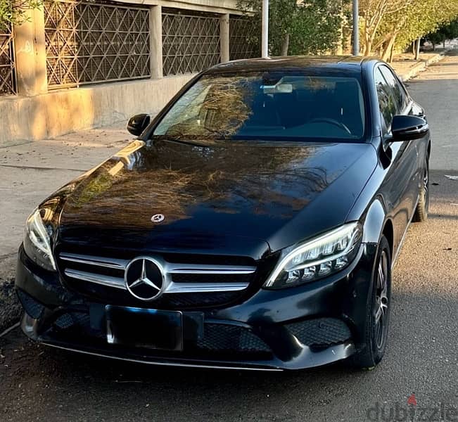 Mercedes C180 Avant-garde 2020 for sale 0