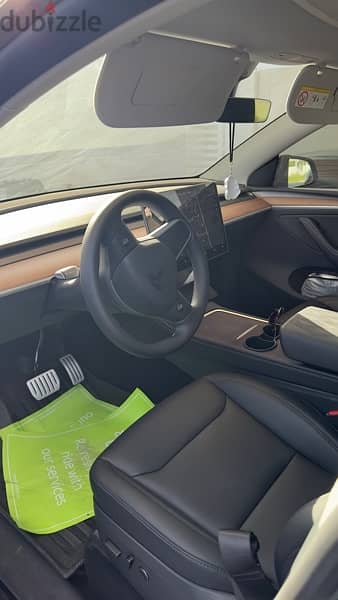 Tesla model y performance - enhanced auto pilot 1