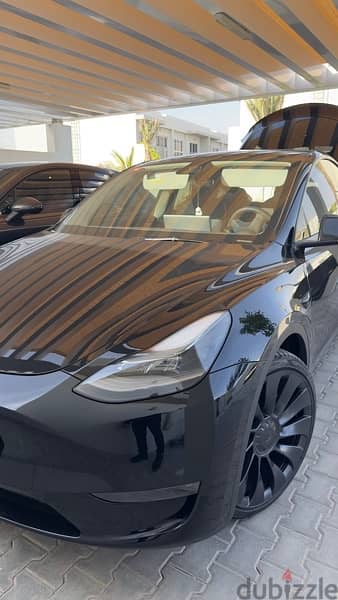 Tesla model y performance - enhanced auto pilot 2