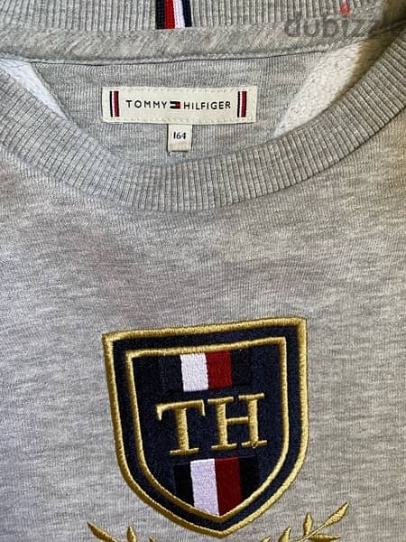 Tommy Hilfiger sweatshirt 1