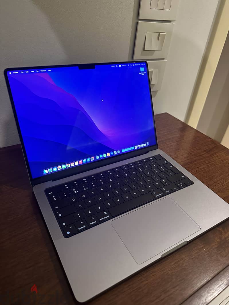 Macbook M2 pro 14 inch 2023 1