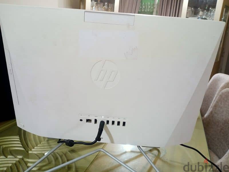 HP 200 G4 All-in-One PC 2