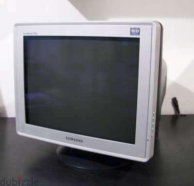 شاشة كومبيوتر سامسونج 19 بوصة  Samsung Pc Monitor