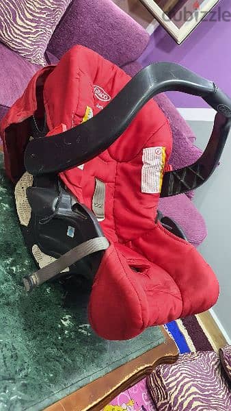 Graco عربة أطفال و كرسي للسيارة. . stroller and car seat 1