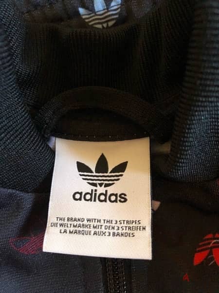 adidas’s suit 1