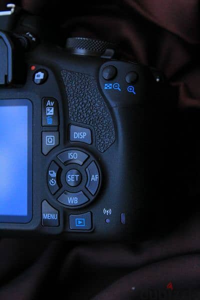 Canon 2000D Shutter 700 جديدة 14
