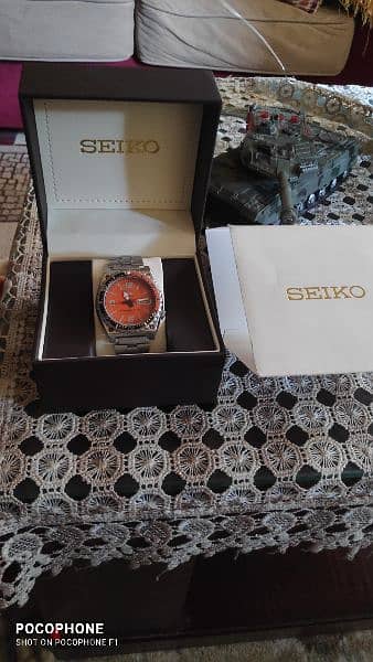 seiko 5 sport