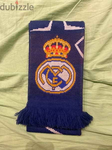 Real Madrid scarf 0