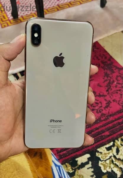 iPhone  xs max 512 0