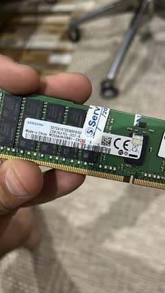 3 RAM - samsung 32GB 2Rx4 2400T PC4 - WORKSTATION