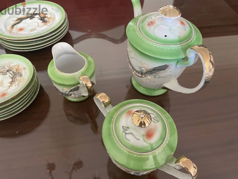 Vintage Dragon tea set 2