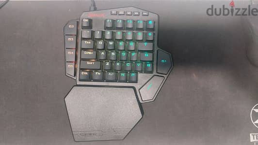 Redragon K585 DITI one hand keyboard