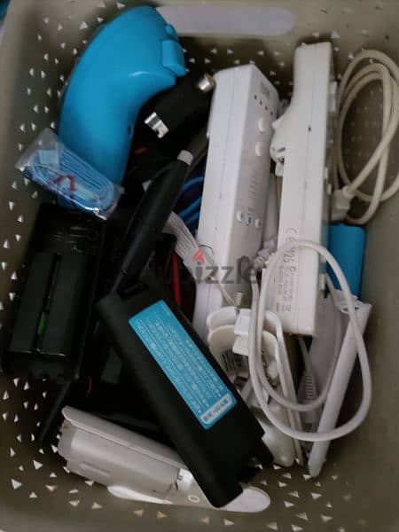 Nintendo Wii with games & accessories 6