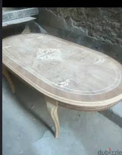 سفره خشب ابيض متاح تشطيبها بالنحاس