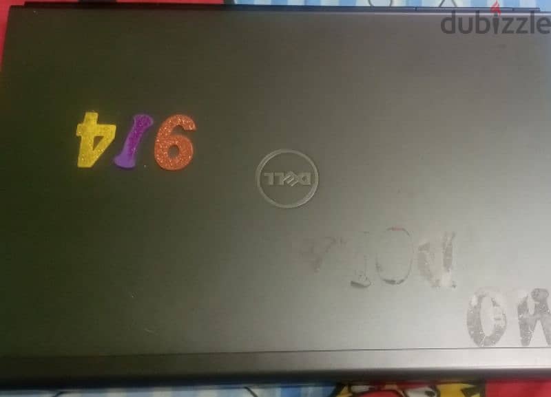 laptop Dell 4