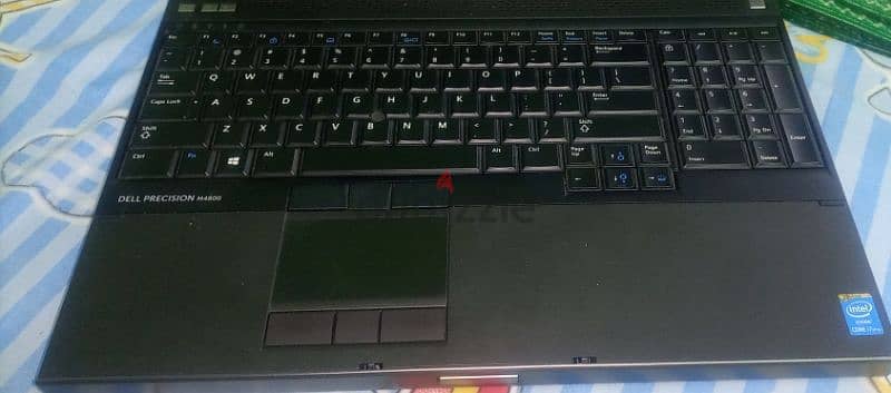 laptop Dell 6