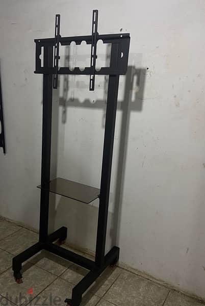 tv standاستاند متنقل 1