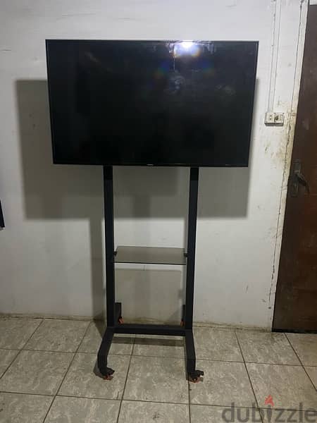 tv standاستاند متنقل 2