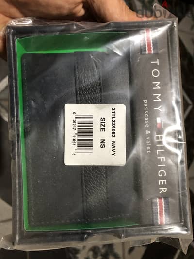 Tommy Hilfiger wallets