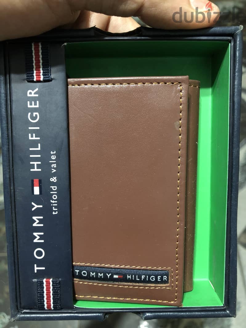 Tommy Hilfiger wallets 4